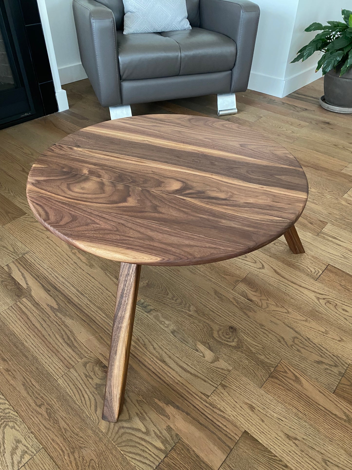 Table basse en noyer noir